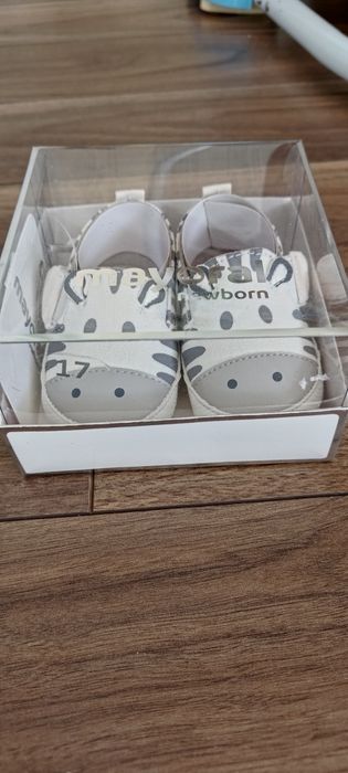 Mayoral бебешки декоративни обувки зебра