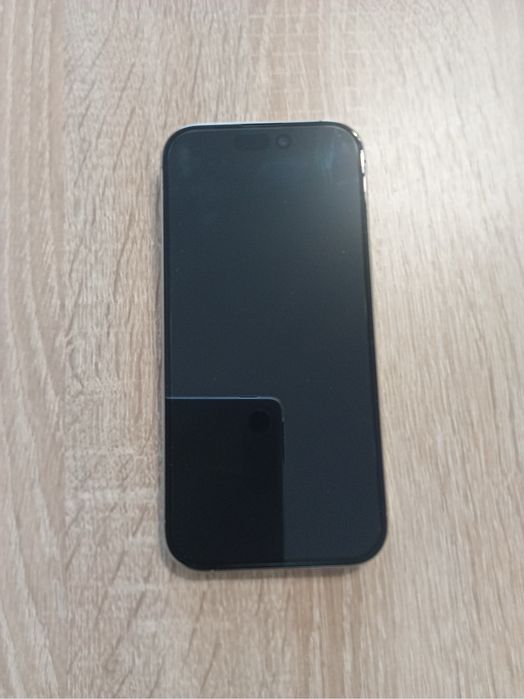 iPhone 16 Pro 128GB + гаранция + подарък