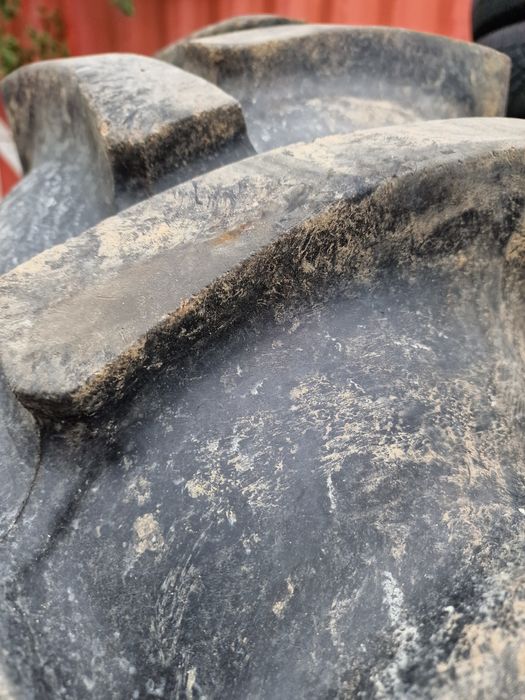 ANVELOPĂ agricolă 14.9-28 marca Ozka