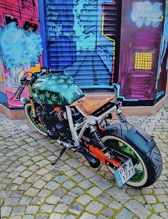 Yamaha XJR 1200 Cafe Racer