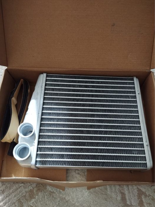 Оригинал!   Радиатор для Шкоды