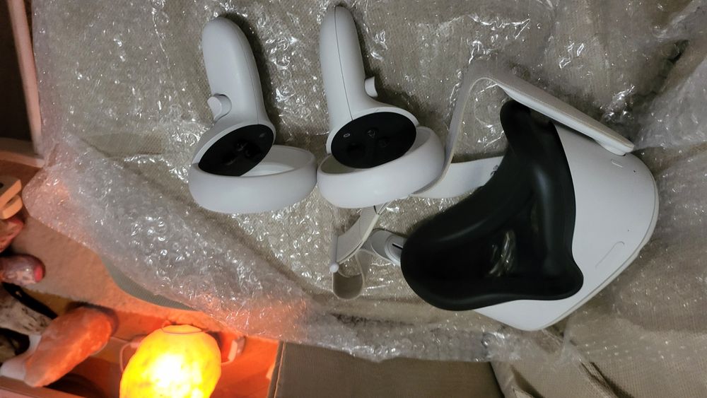 Каска за виртуална реалност Oculus Quest 2 256GB vr meta