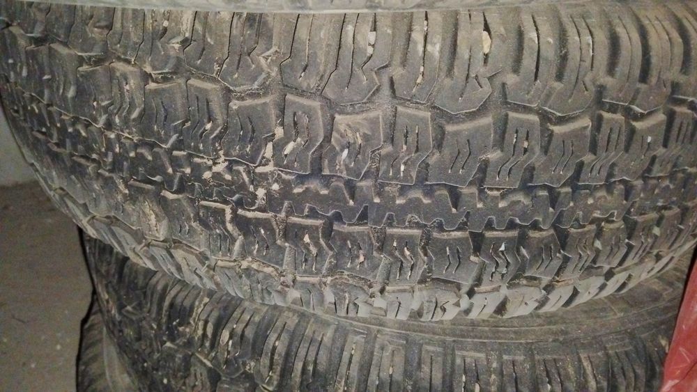 Резина на машину