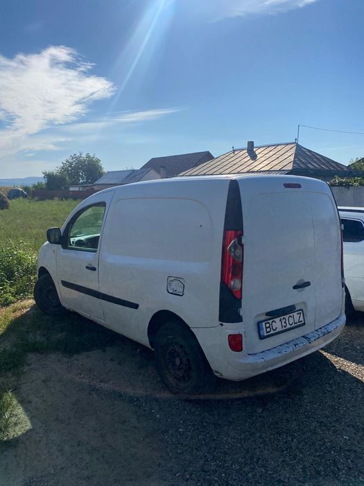 Vând Renault kangoo 1.5 diesel