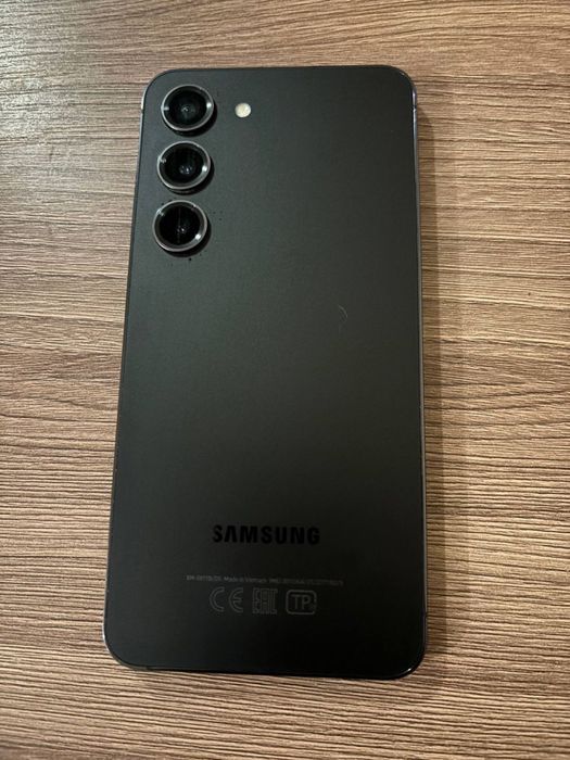 Samsung Galaxy S23 (б/у)
