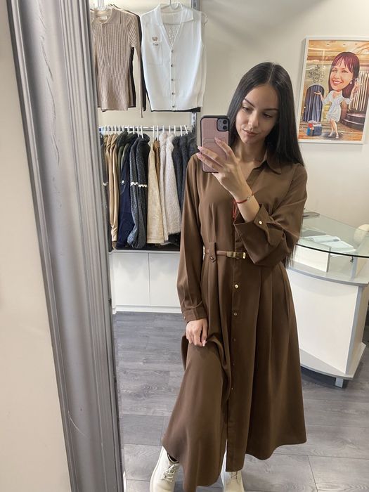 Уникална рокля налична в размер S/M и M/L