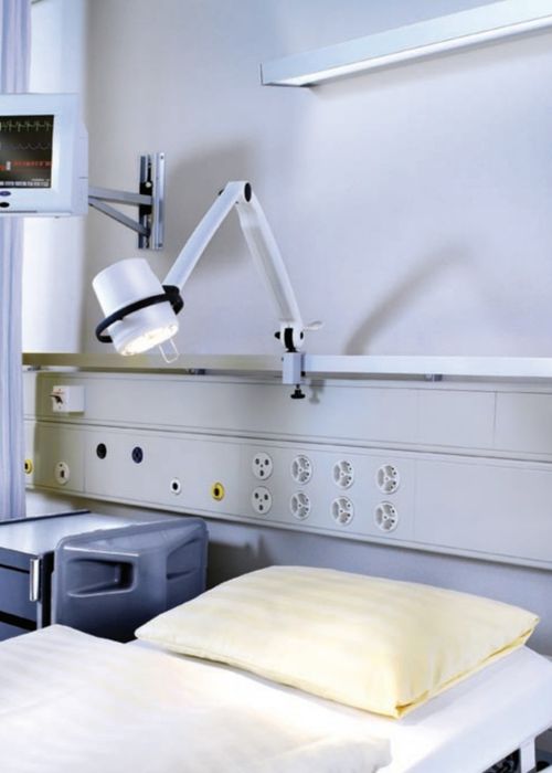 Медицинское освещение