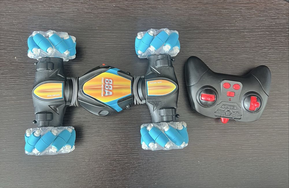 Masinuta cu telecomanda