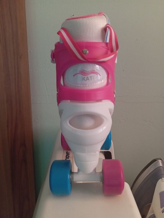 Продается Роликовые коньки