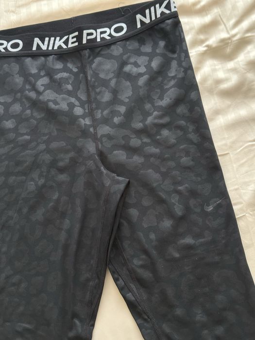 Nike pro леопардов клин размер М