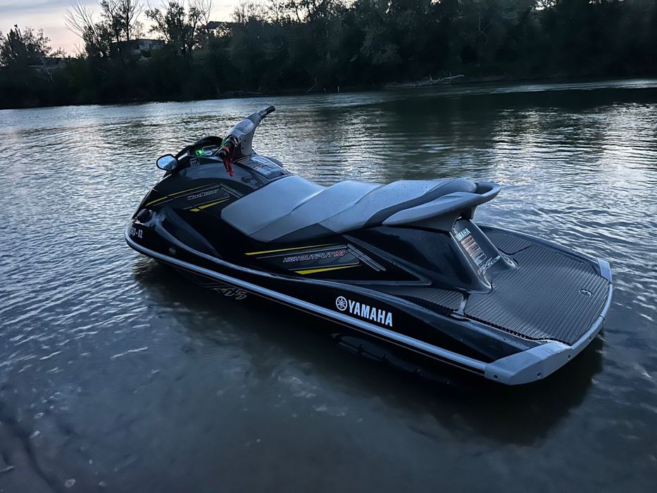 Гидроцикл Yamaha VX-1800-M