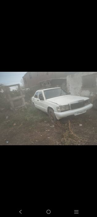 Мерседес 190 Е  коробка механическая