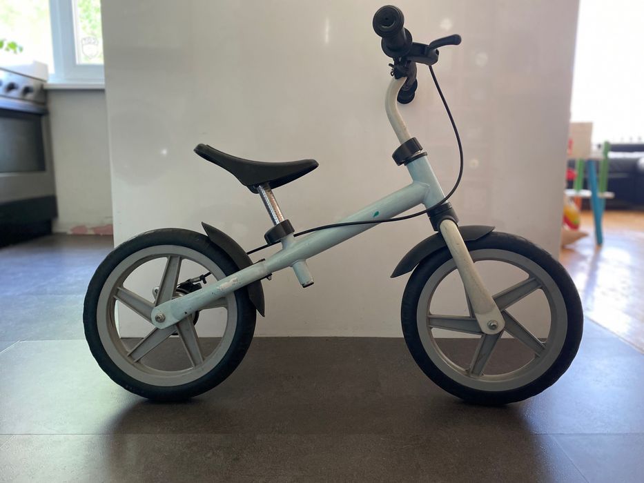 Детски балансьор със спирачка