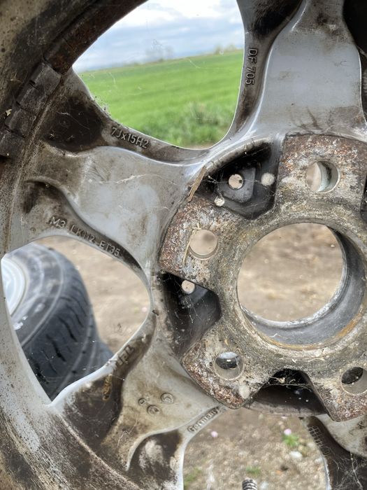 Vand jante cu anvelope de vara