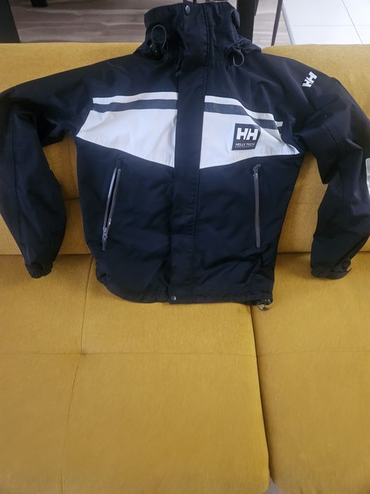 Зимно яке helly hansen