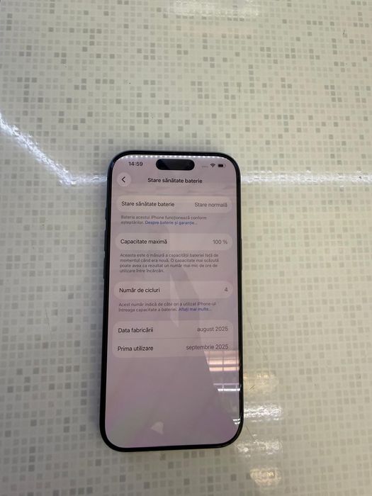 Vand iPhone 17 pro 256 gb