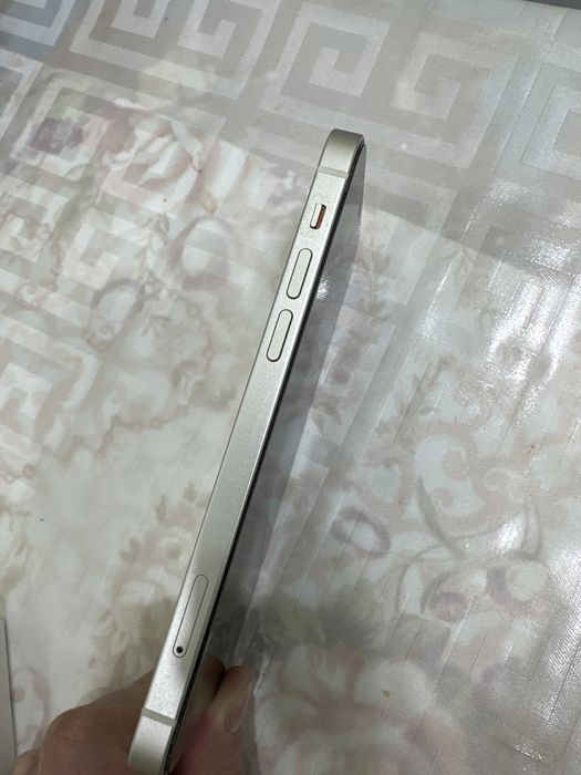 Айфон 16, 64 гб.