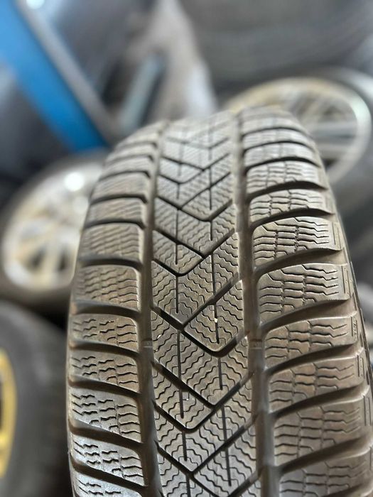 Jante Bmw Seria 3 G20 G21 Anvelope vara Pirelli  * 255 40 18