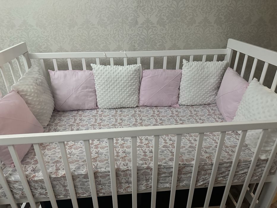 Бортики на кроватку