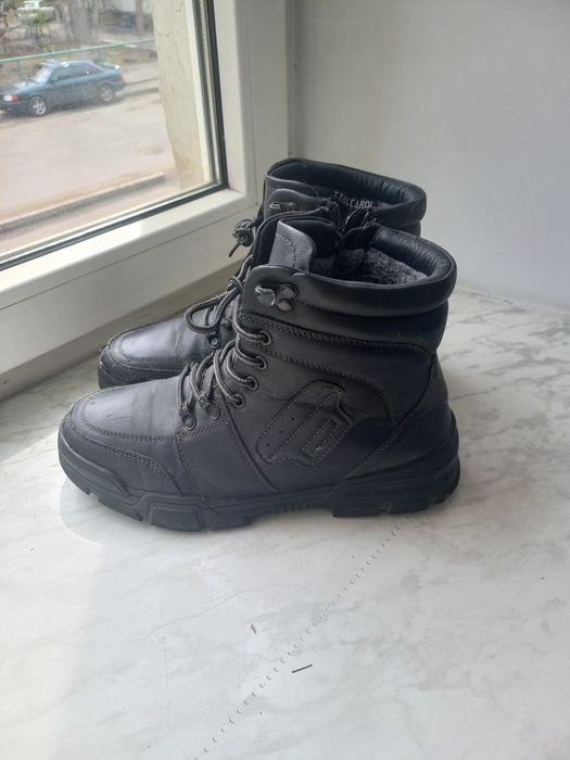 Зимние ботинки из кожзама