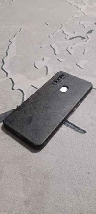 Продам телефон OPPO A8
