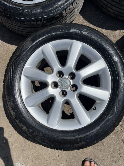 Продается шина месте дисками