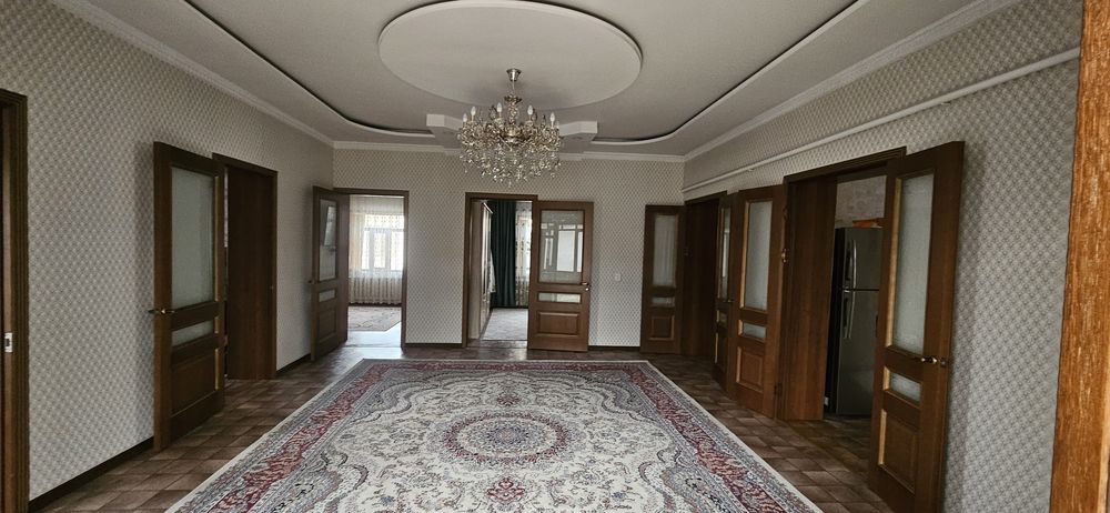 7 бөлмелі Үй сатылады
