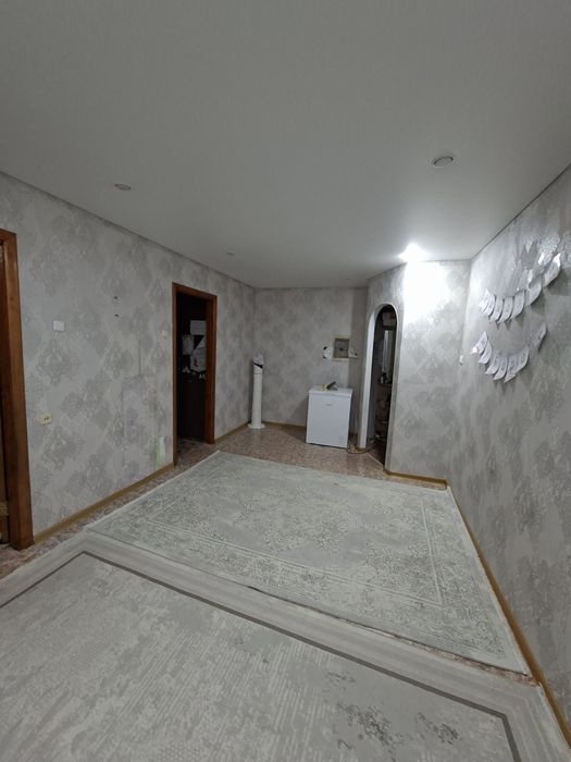 Үй сатылады 3бөлмелі