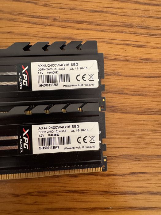 Memorii ram Adata Xpg Gammix D10 ddr4 2400mhz CL 16 2x4GB (8GB TOTAL)