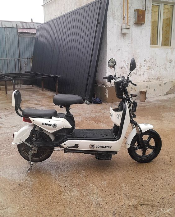 Продам электраскутер