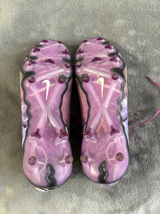 Бутонки Nike Phantom