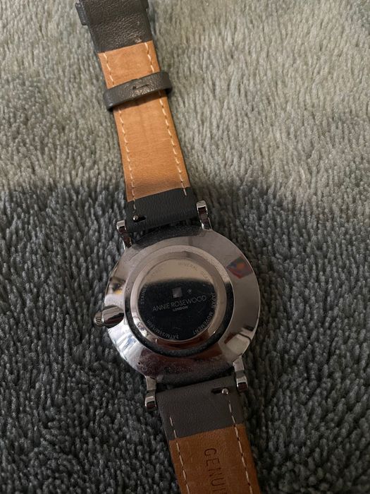 Часовник anne rosewood