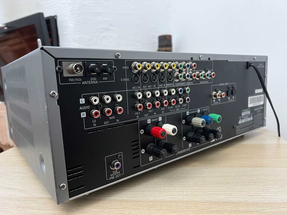 Harman Kardon AVR 132 reciver, logic 7, DTS, dolby digital