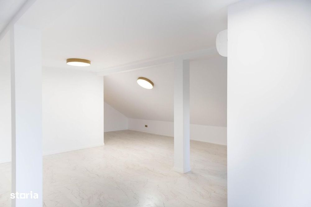 Casa 5 camere, 5 bai, Borhanci + Garaj, Piscina si curte 700 mp