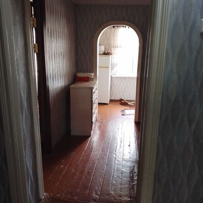 Kvartira sotiladi 3 xonali