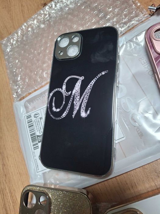 iPhone 13 кейсове
