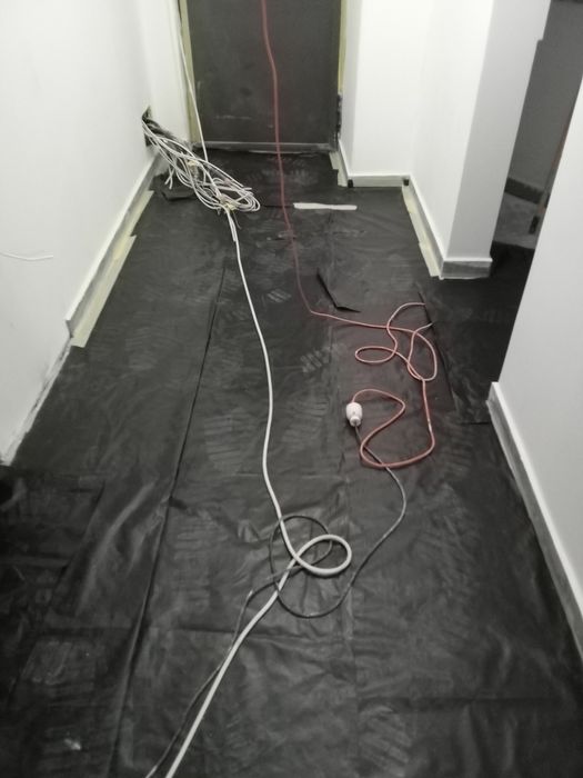 Zugrăveli  și văruit