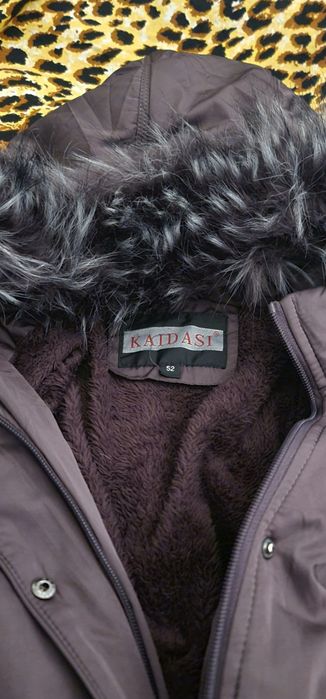 Дамско дълго шушляково яке