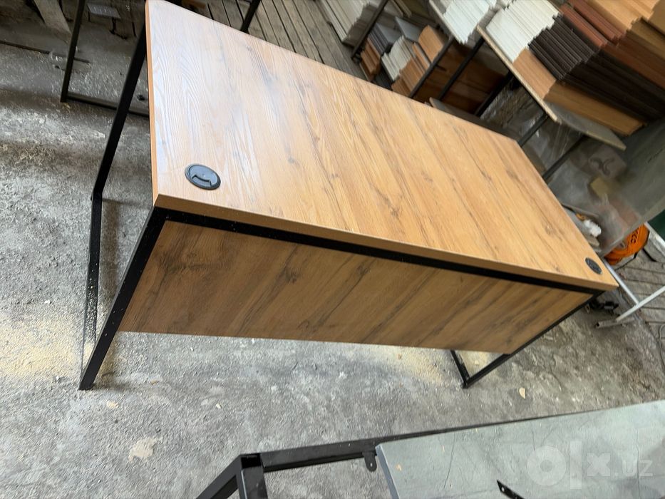 Buyurtma asosida stollar, istalgan o'lchamda — loft uslubi
