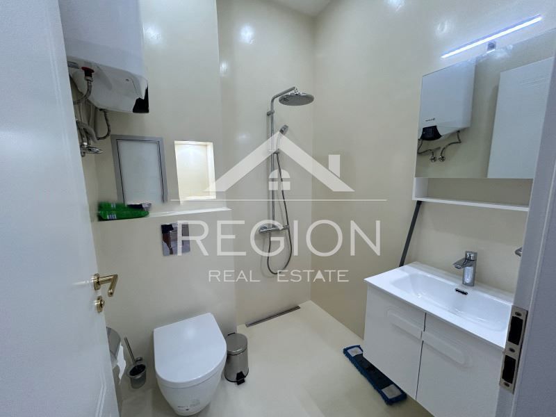 Дава се под наем Двустаен апартамент в к.к. Св.Св. Константин и Елена - 81 кв.м за 950 € - Снимка #5