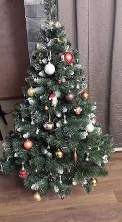 Brad Artificial cu Varfuri Albe ,150cm,Varfuri Ninse, Instalatie Cadou