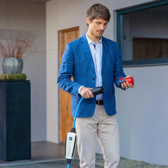 Мобилно зарядно NRGKick Wi-Fi и 4G | Тип 2 | Трифазна 22 KW | 5 Метра