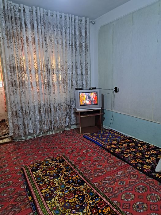 1 хонали уй ижарага берилади
