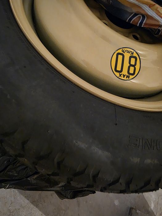 Bridgestone - Резервна гума с джанта