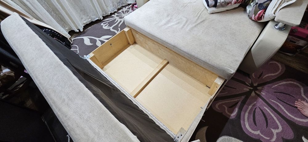 Продаю диван, б/у. 50000тг. Торг. Самовывоз.