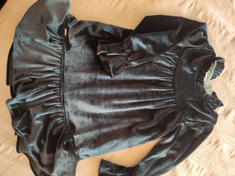 Кокетни рокли за момиче 3/4/5 г.