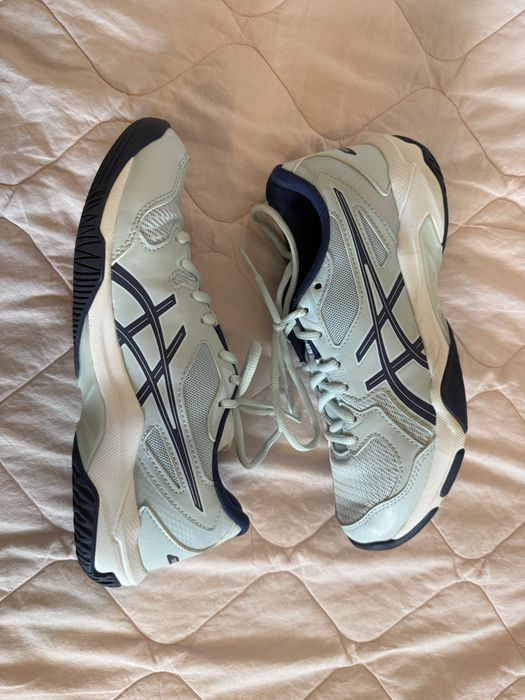 Asics gel rocket 10