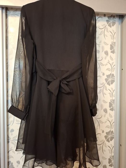 Oqshom uchun judayam chiroyli kóylak