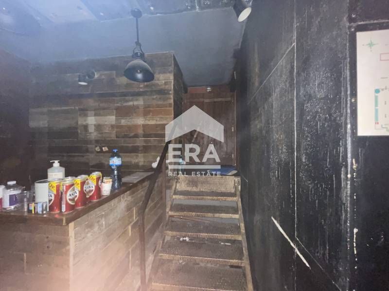 Дава се под наем Магазин в Варна, Лятно кино Тракия - 150 кв.м за 1534 € - Снимка #6