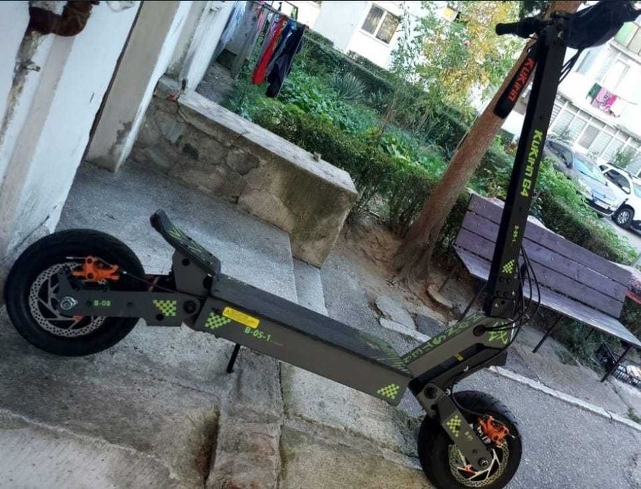 Trotineta electrica KUKIRIN G4 , 2026, în garanție, cu factura.
